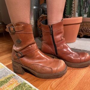 Harley-Davidson Tan Leather Heeled Boots